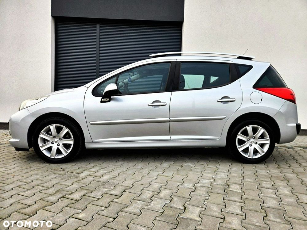 Peugeot 207 1.6 Premium - 21