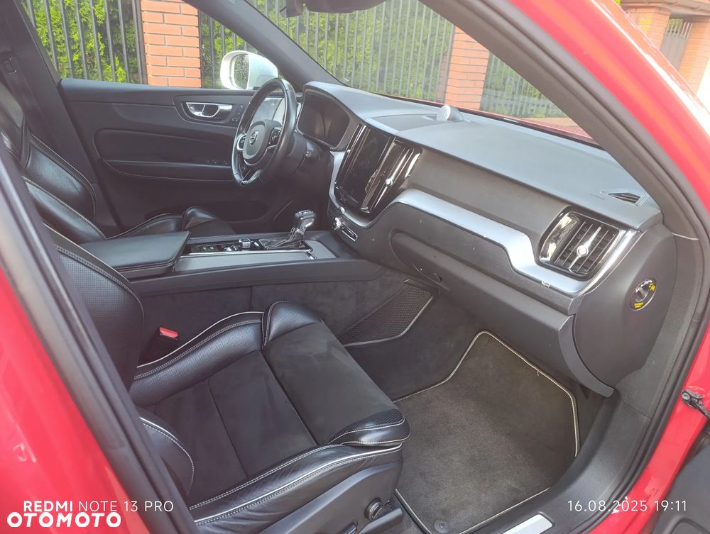 Volvo XC 60 T6 AWD Geartronic RDesign - 7