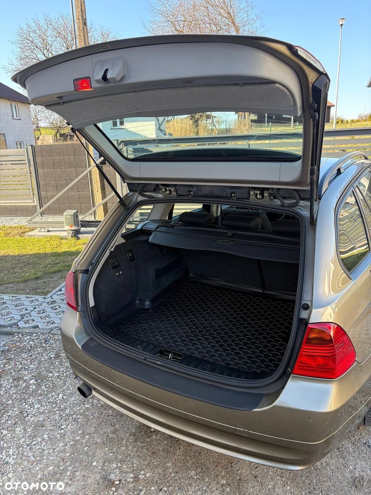 BMW Seria 3 - 20