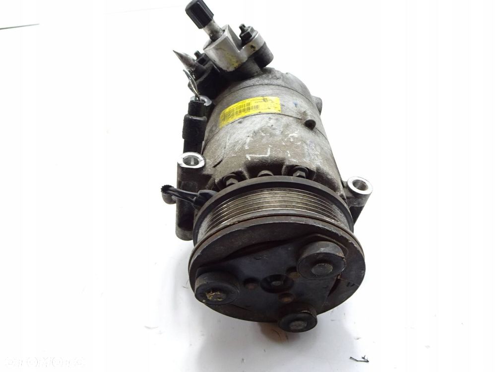 kompresor klimatyzacji ford c-max mk2 focus mk3 2.0 tdci av6119d629db - 3