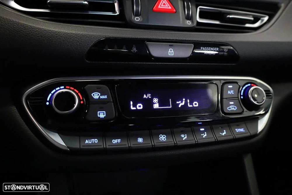 Hyundai i30 Fastback 1.0 T-GDi N-Line DCT - 34
