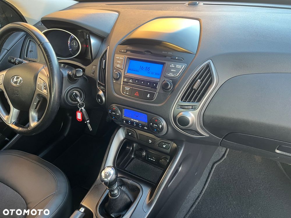 Hyundai ix35 1.7 CRDi Comfort 2WD - 24