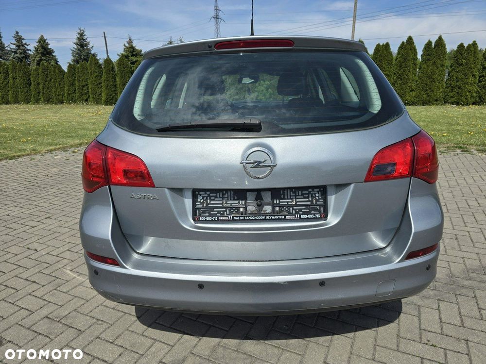 Opel Astra - 12