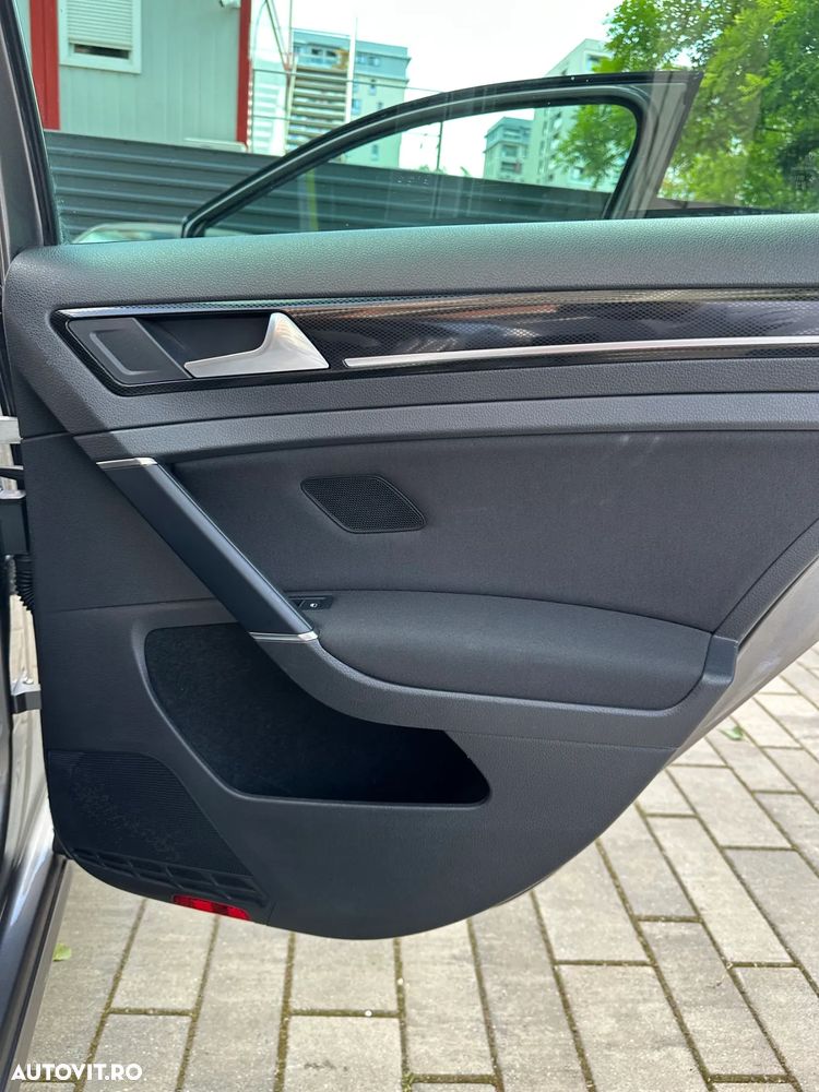 Volkswagen Golf 1.4 TSI ACT BlueMotion Technology DSG Highline - 18