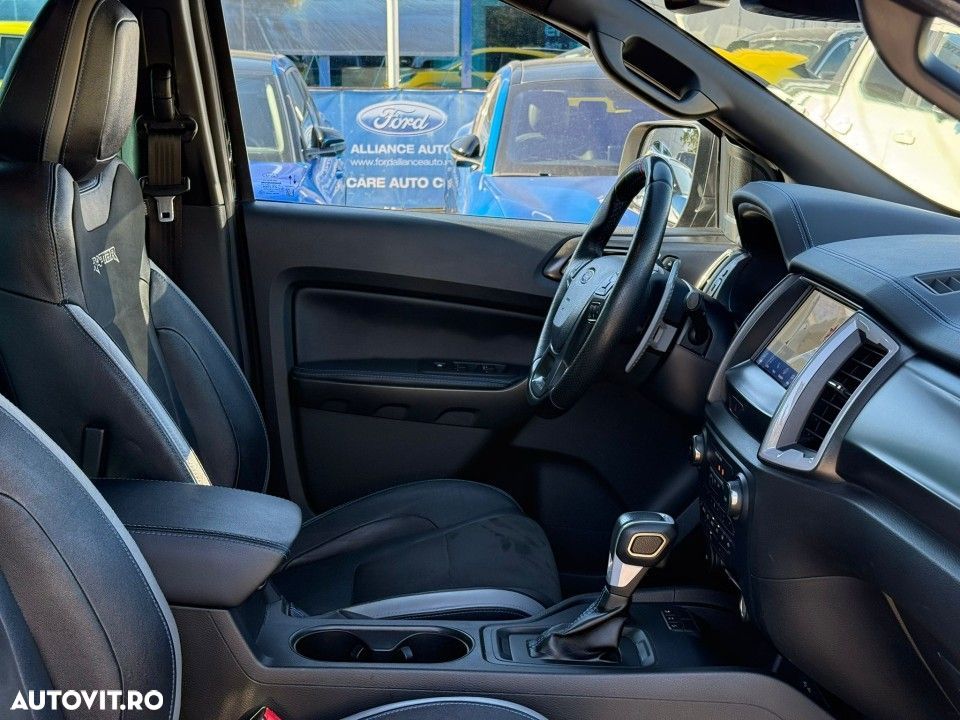 Ford Raptor - 13