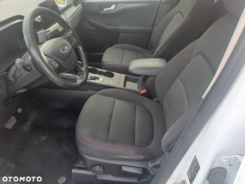 Ford Kuga - 14