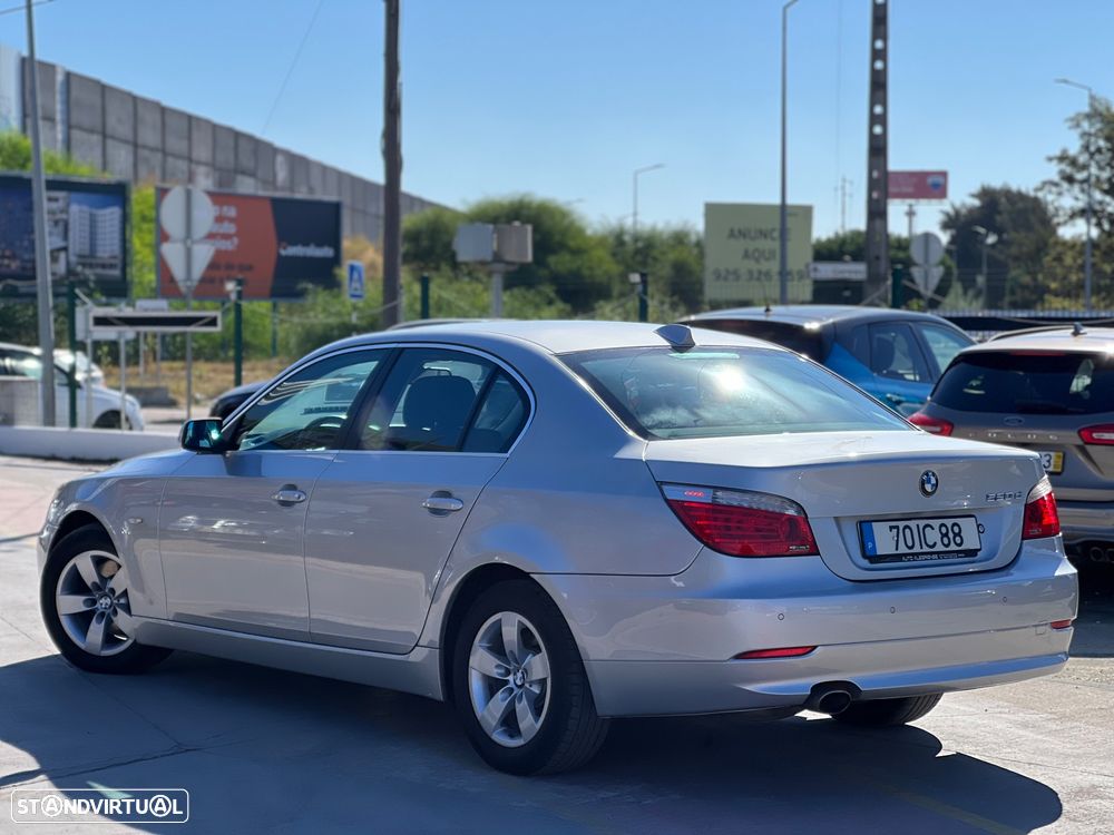 BMW 520 2009 photo 2