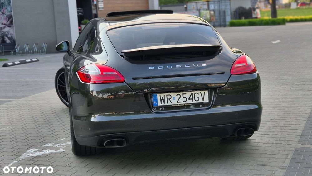 Porsche Panamera Diesel Platinum Edition - 21