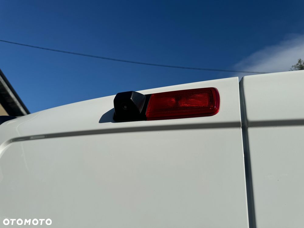 Renault Trafic - 13