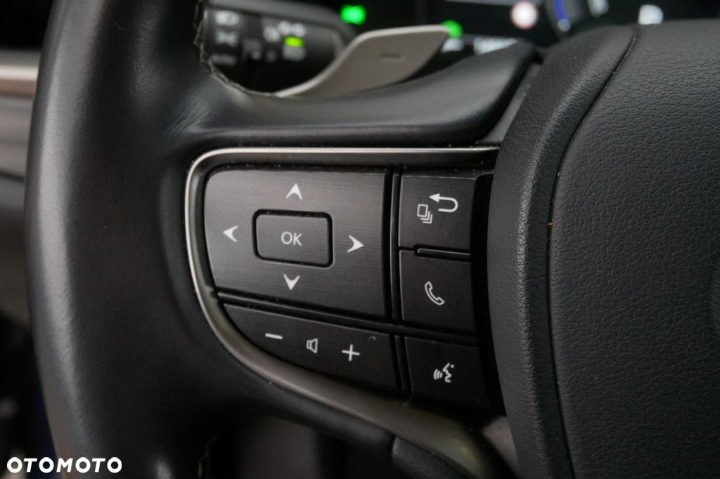 Lexus ES - 25