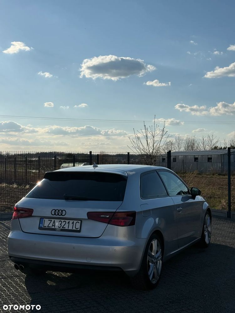 Audi A3 3-drzwiowe 2.0 TDI quattro S line Sportpaket - 10