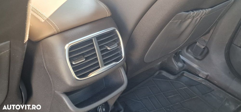 Hyundai Santa Fe blue 2.2 CRDI 4WD Automatik Premium - 7