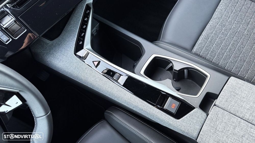 Peugeot 3008 1.2 Hybrid Allure Pack e-DCS6 - 22