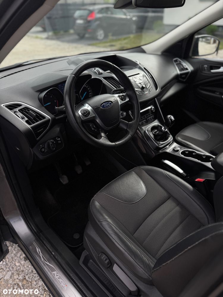 Ford Kuga 2.0 TDCi 4WD Titanium - 14