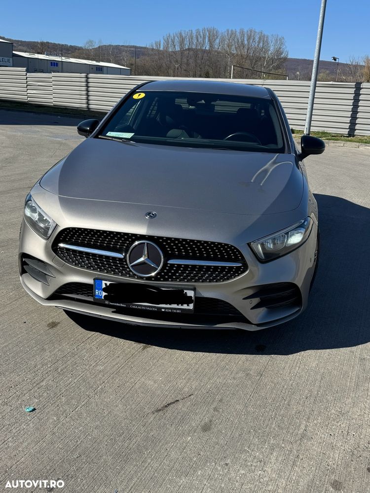 Mercedes-Benz A 180 d 7G-DCT AMG Line - 1