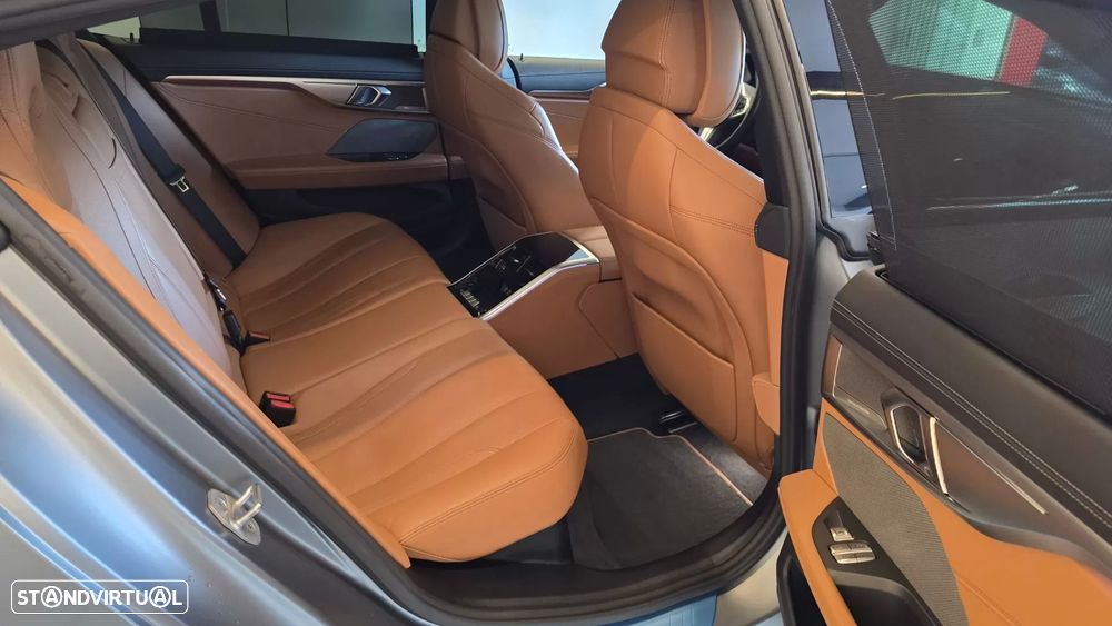 BMW 840 Gran Coupé d xDrive Pack M - 60