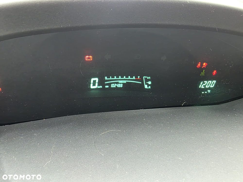 Toyota Yaris 1.3 VVT-i Sol - 12