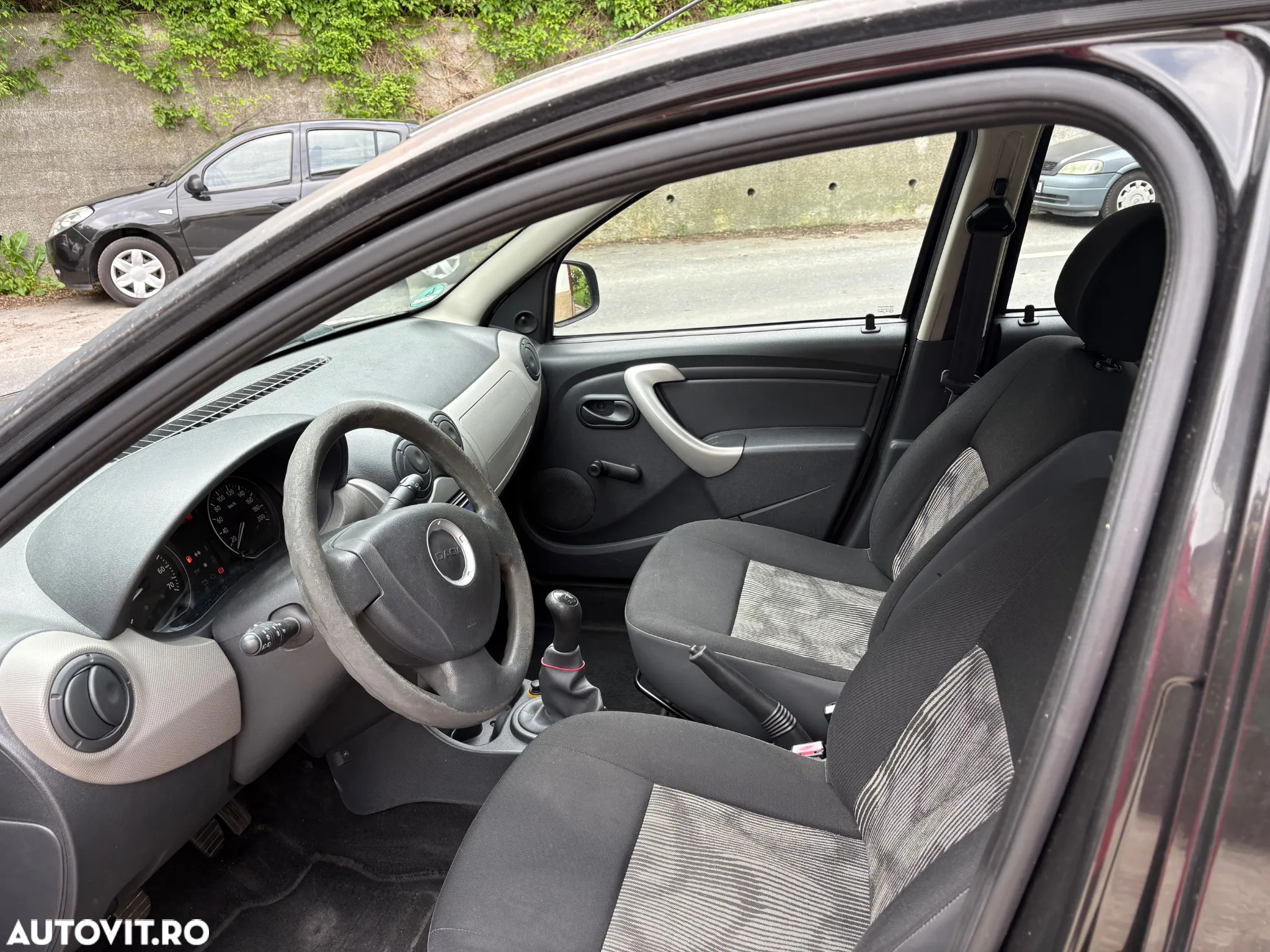 Dacia Sandero 1.4 MPI Ambiance - 10