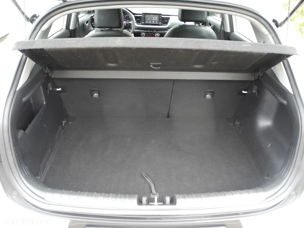 Kia Stonic - 20