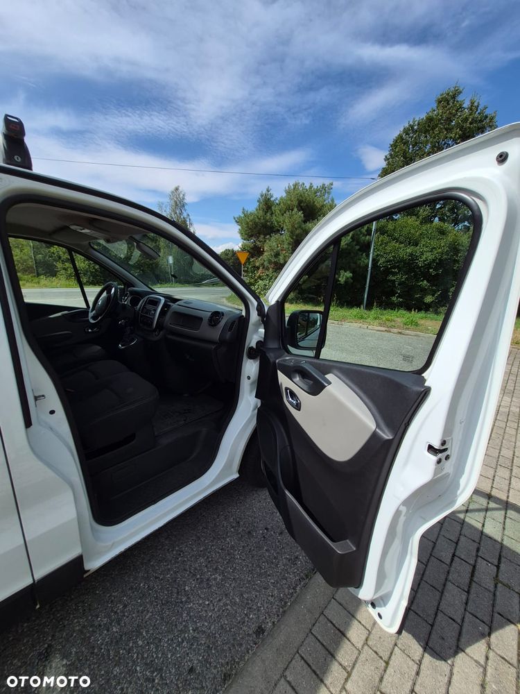 Renault Trafic - 13