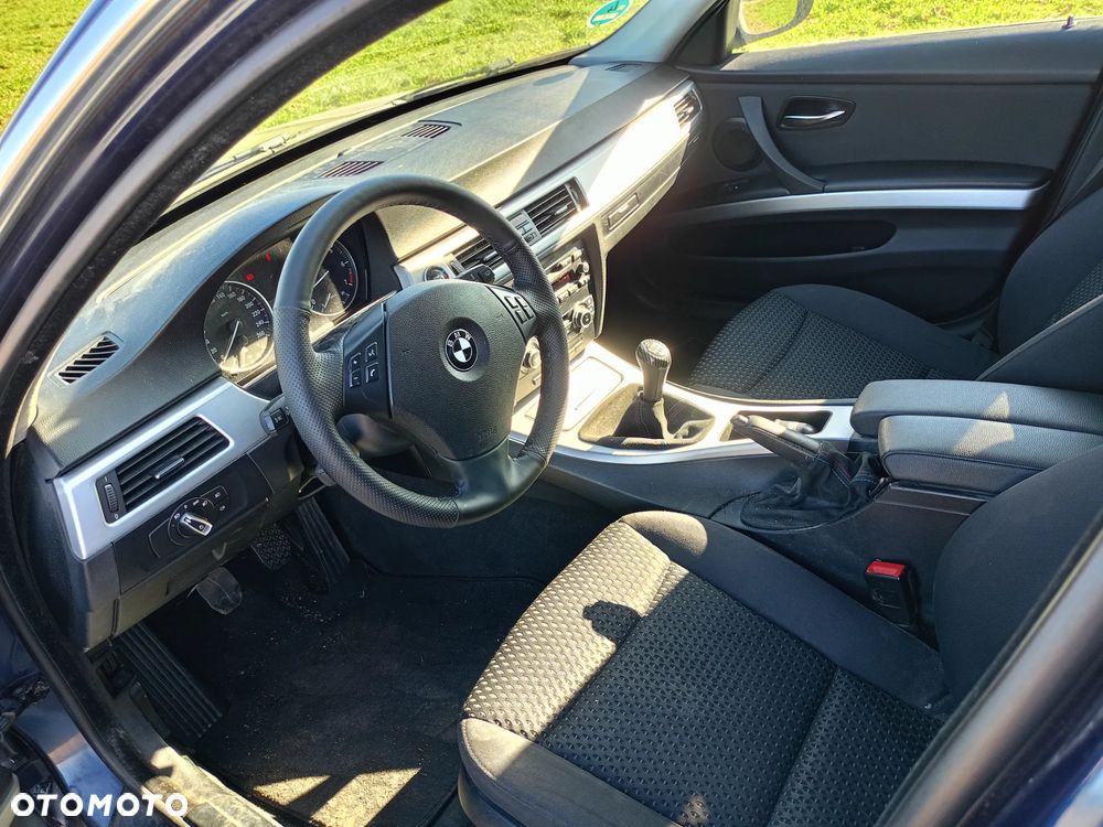 BMW Seria 3 318i Edition Lifestyle - 10