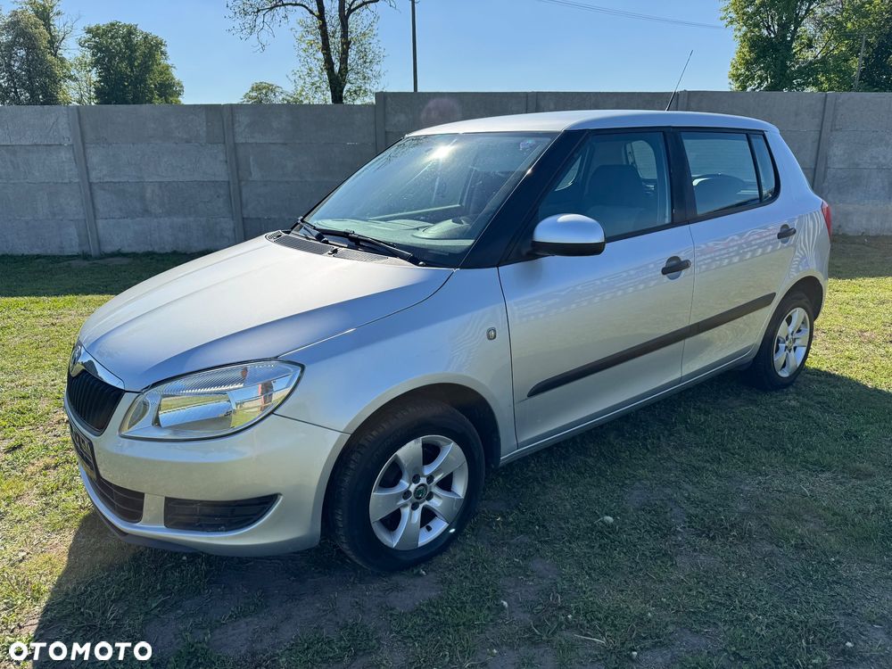 Skoda Fabia 1.2 HTP - 2
