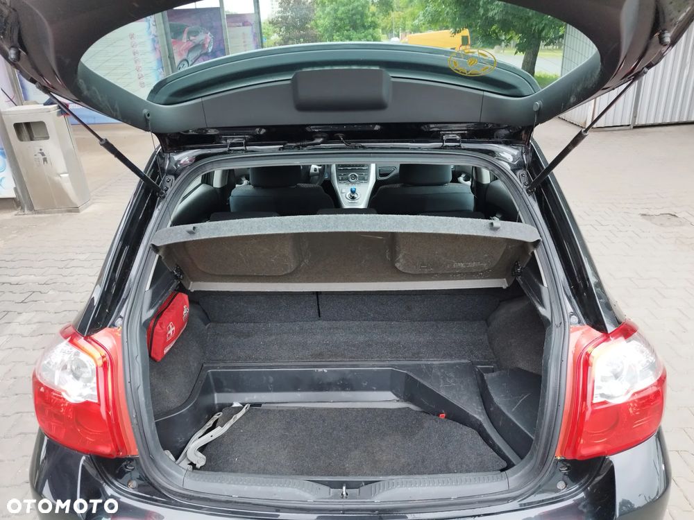 Toyota Auris - 8