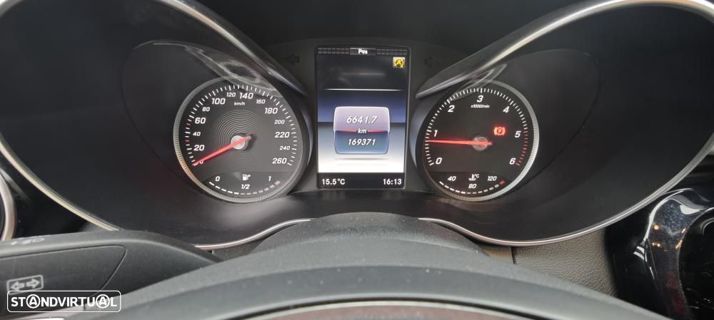 Mercedes-Benz C 220 d Avantgarde - 27