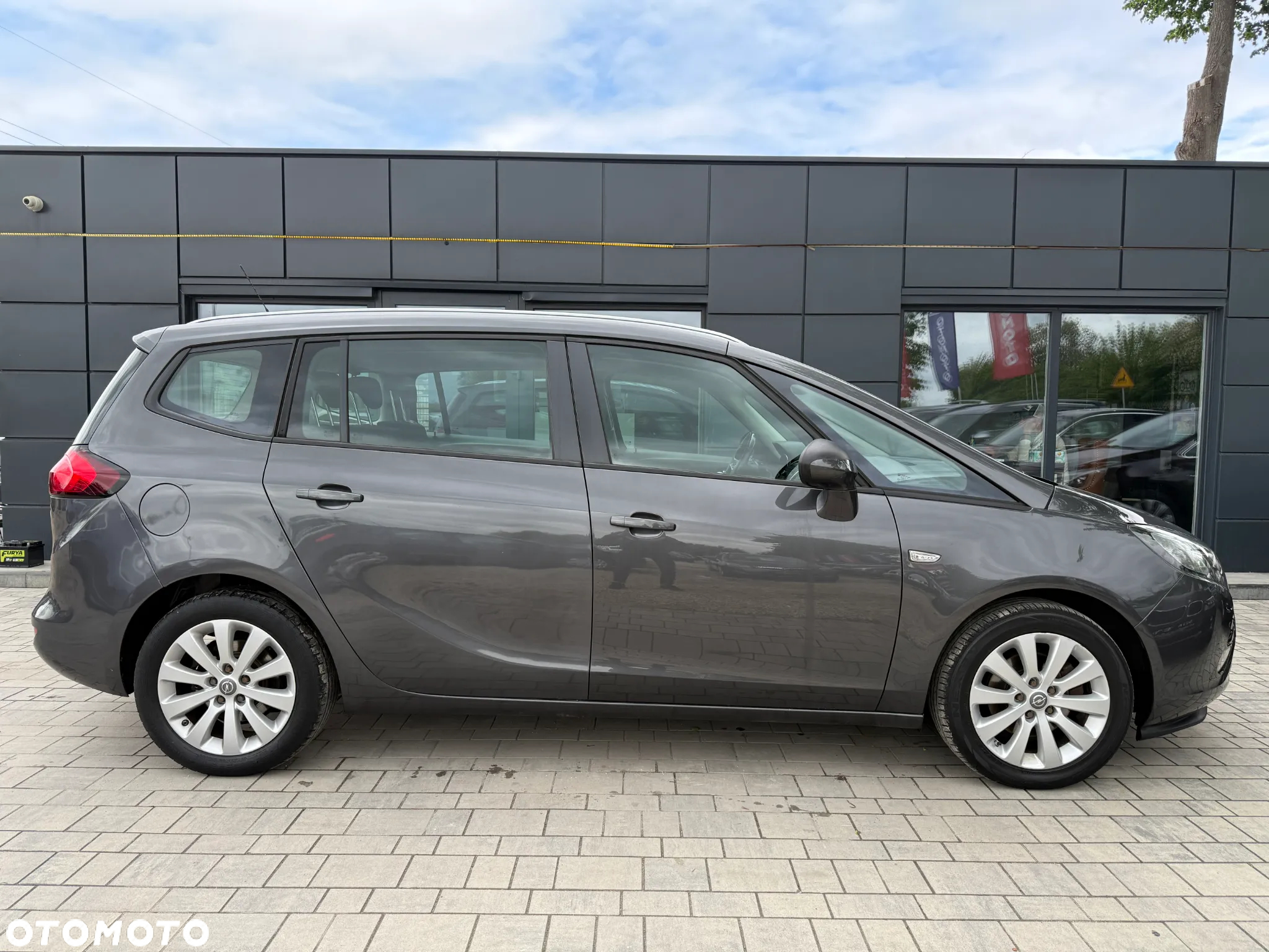 Opel Zafira 1.4 T Cosmo - 23