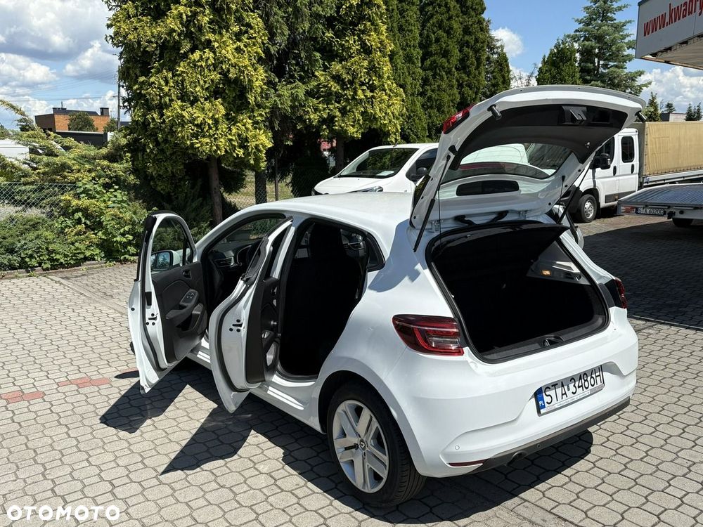 Renault Clio - 23