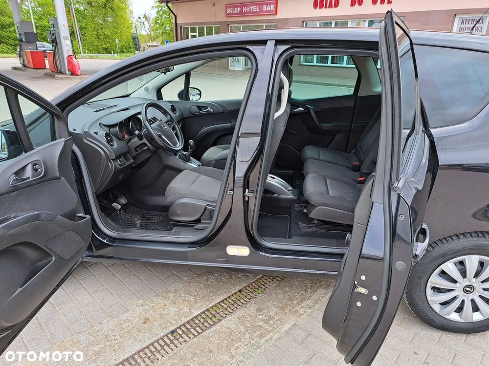 Opel Meriva - 12