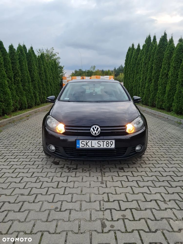 Volkswagen Golf - 1