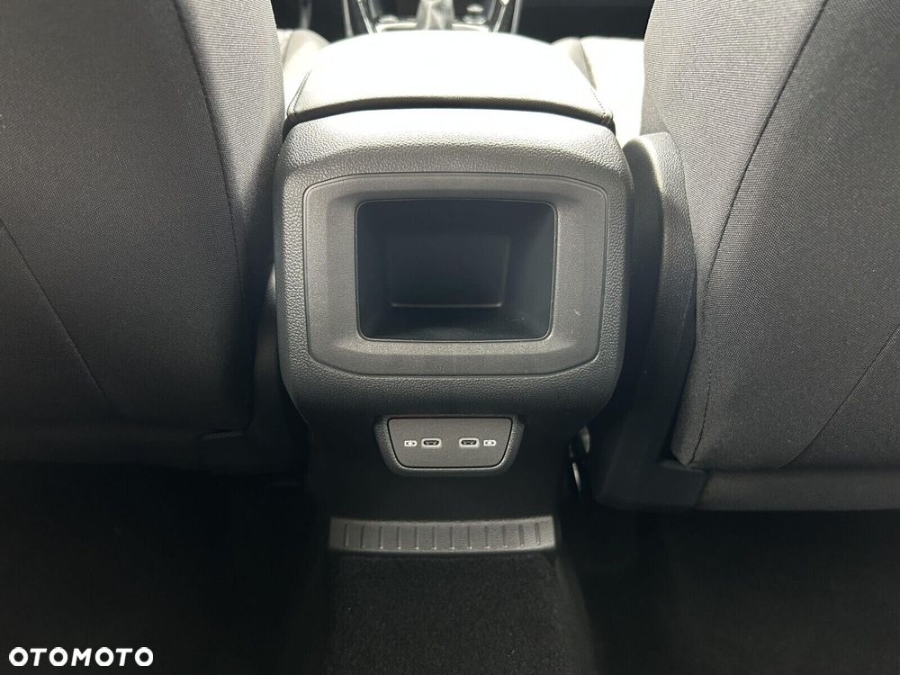 Volkswagen T-Cross - 26