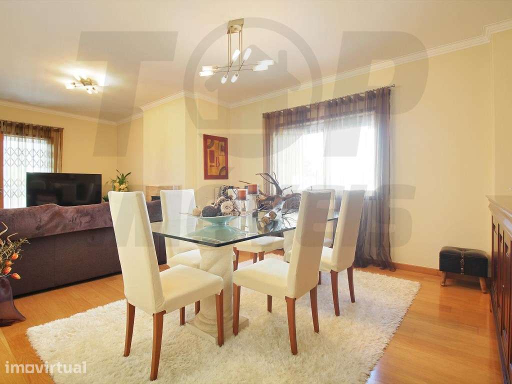 Moradia V3 + 2 - Santa Maria da Feira - 445.000€ - Grande imagem: 4/30