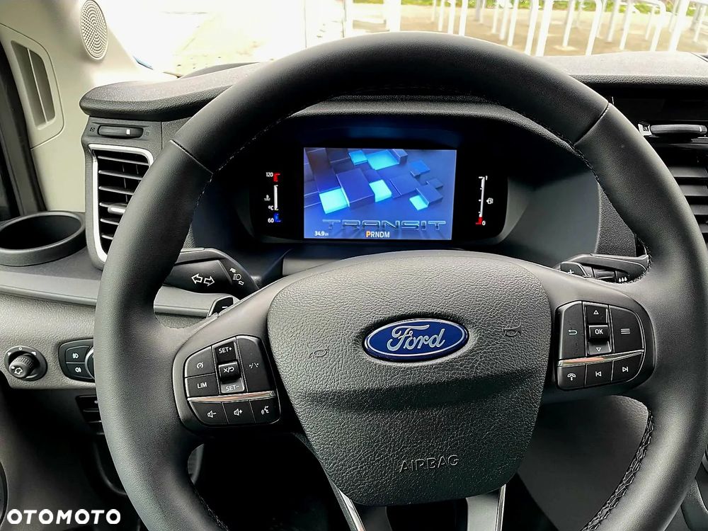 Ford Transit - 16