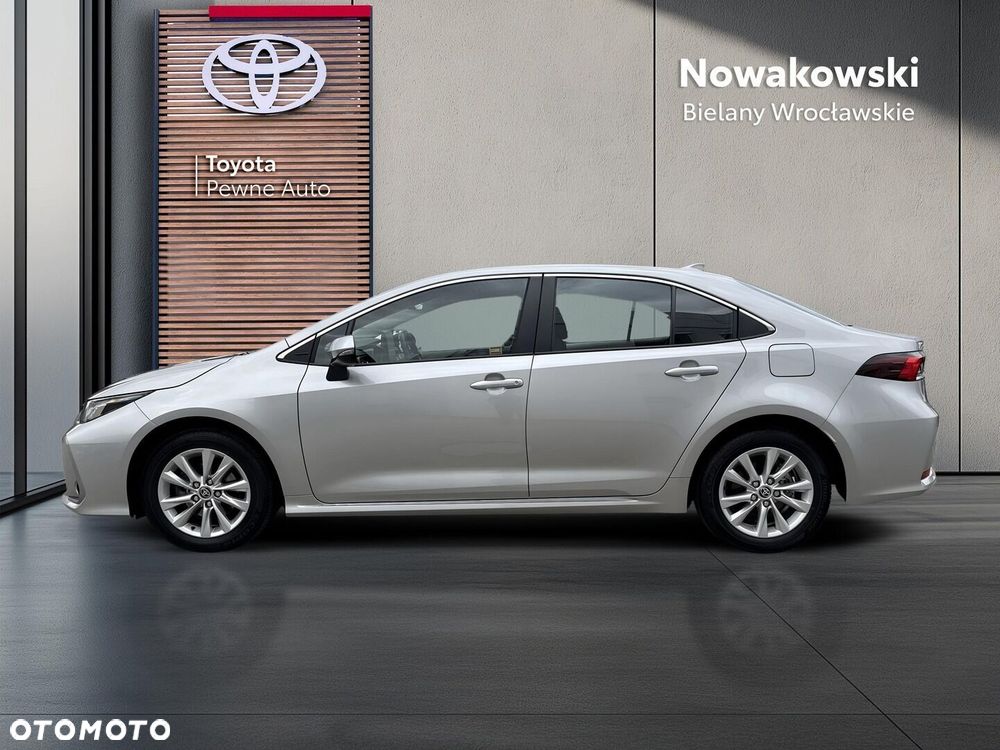 Toyota Corolla - 4