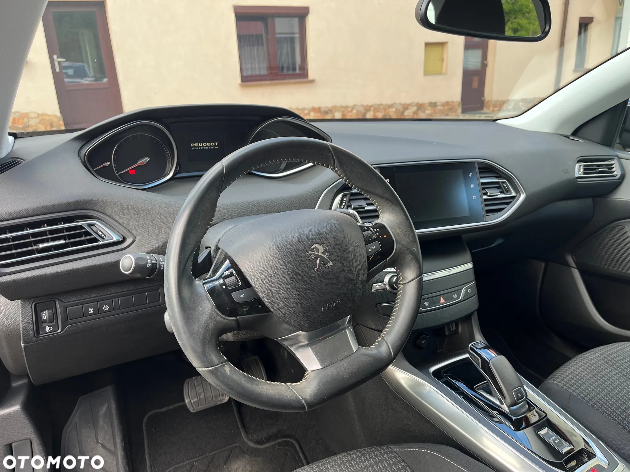 Peugeot 308 SW 1.2 PureTech GPF Active Pack Business S&S EAT8 - 6