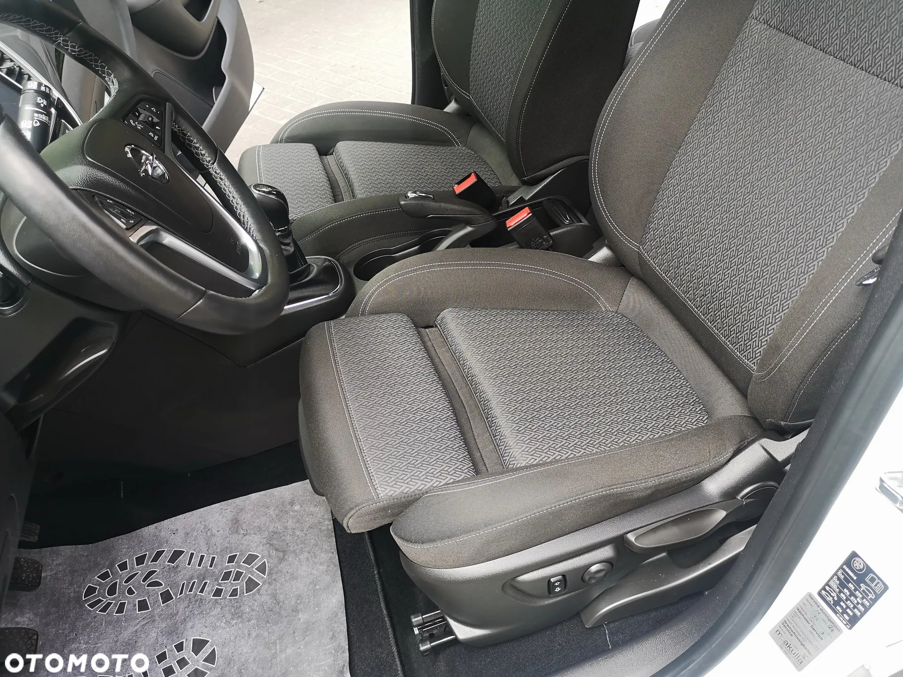 Opel Mokka - 12