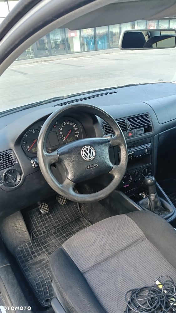 Volkswagen Golf 1.9 CL TDI - 7
