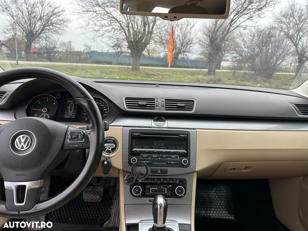 Volkswagen Passat 2.0 TDI Comfortline DPF DSG - 8