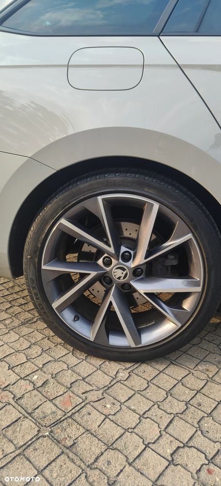 Skoda Superb 2.0 TSI 4x4 Sportline DSG - 24