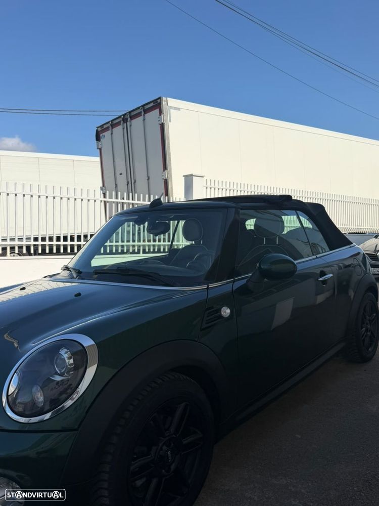 MINI Cabrio Cooper Auto - 13