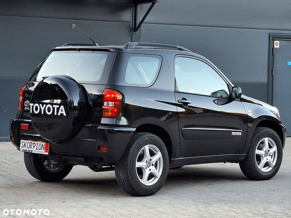 Toyota RAV4 - 2