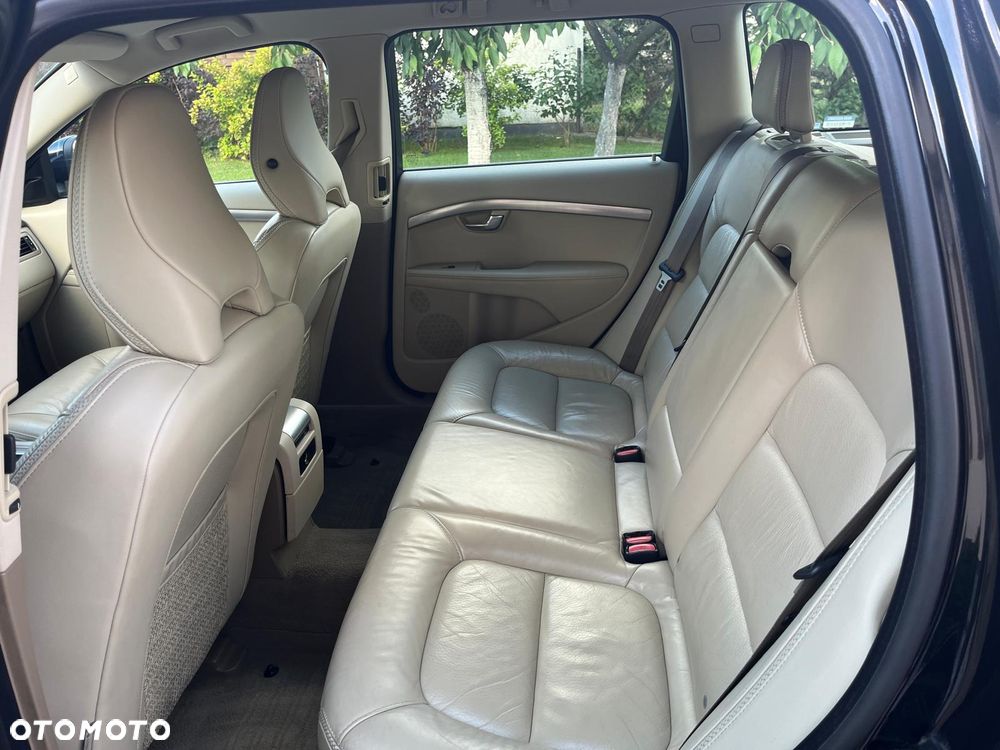 Volvo XC 70 D5 AWD Summum - 13