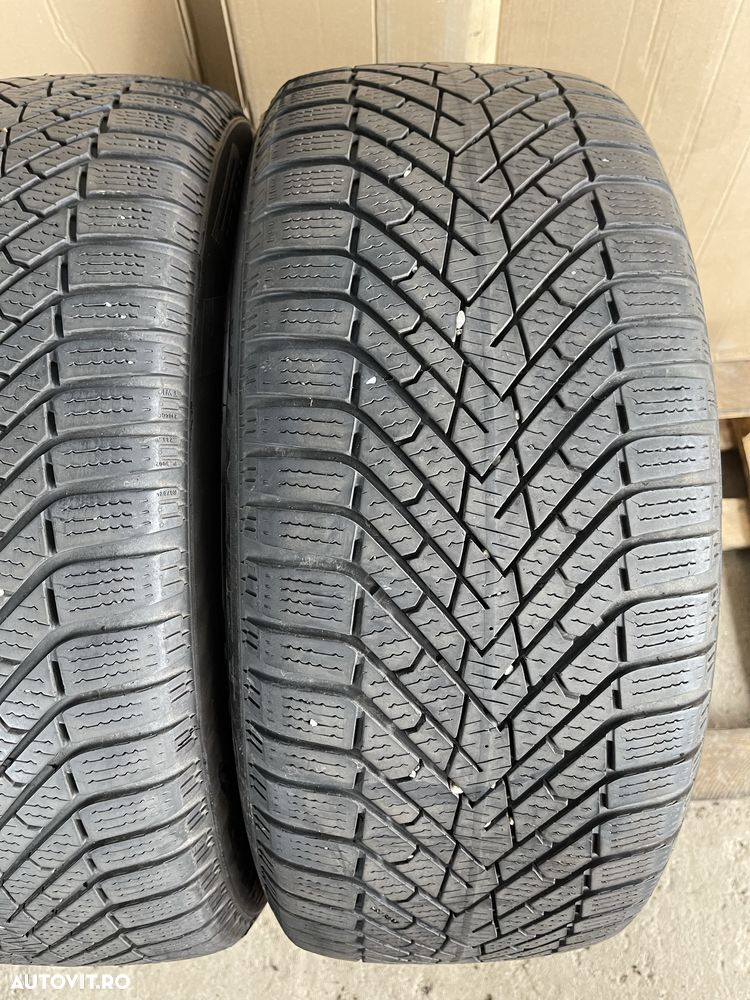 235/55R17 Pirelli CINTURATO winter 2 DOT 2522 - 2