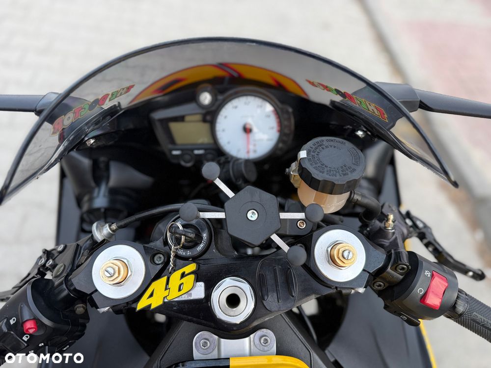 Yamaha R6 - 27