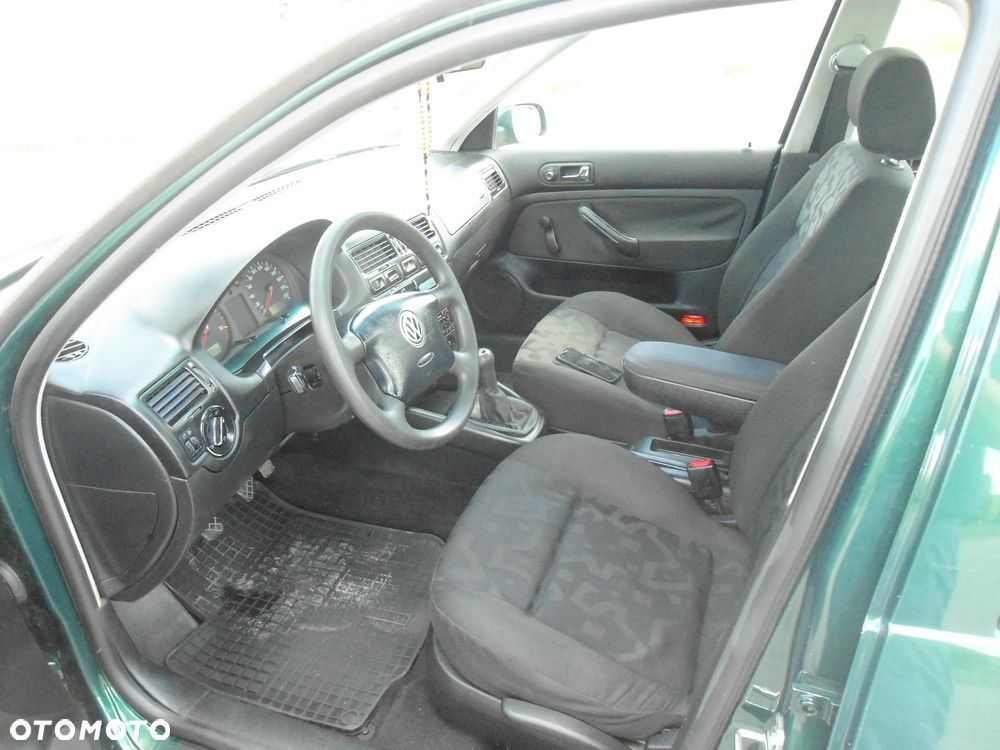 Volkswagen Bora 1.9 TDI Comfortline - 7