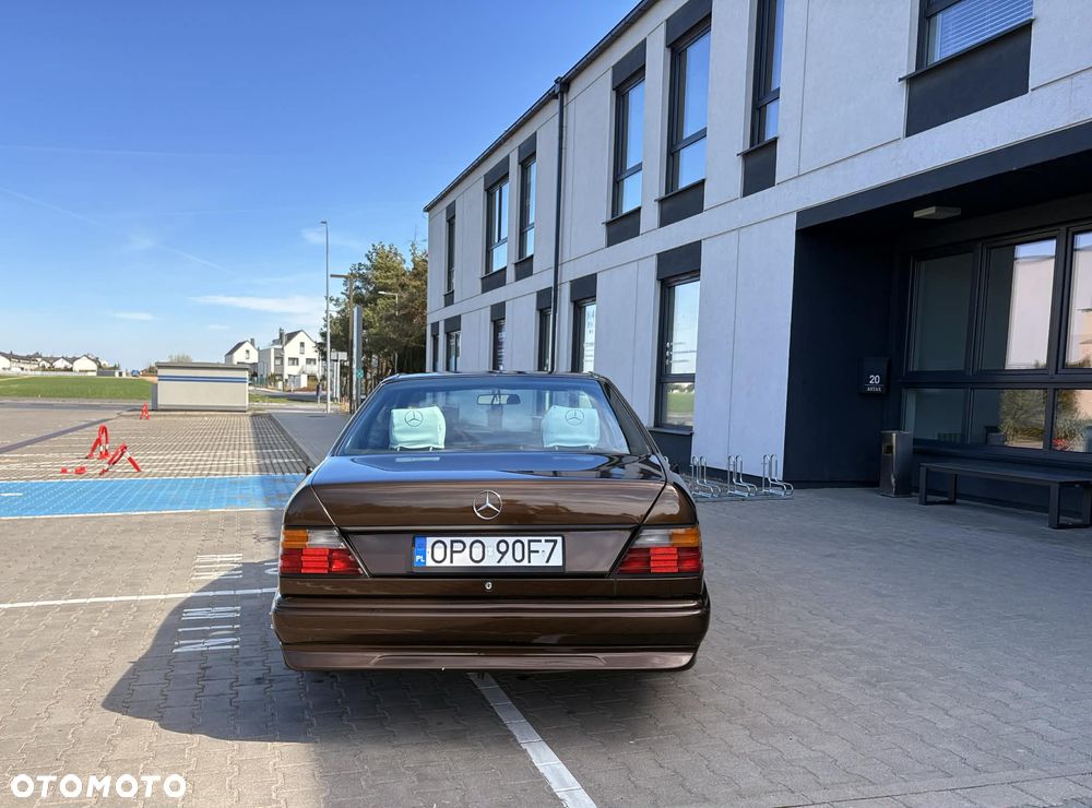 Mercedes-Benz W124 (1984-1993) - 4