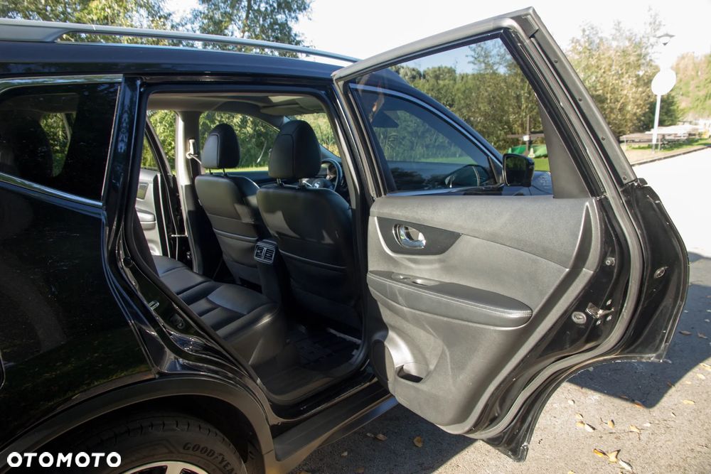 Nissan X-Trail 2.0 dCi Tekna 4WD Xtronic - 12