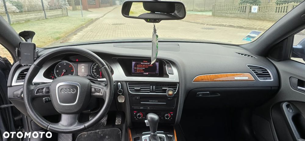 Audi A4 Avant 3.0 TDI Quattro S tronic - 19